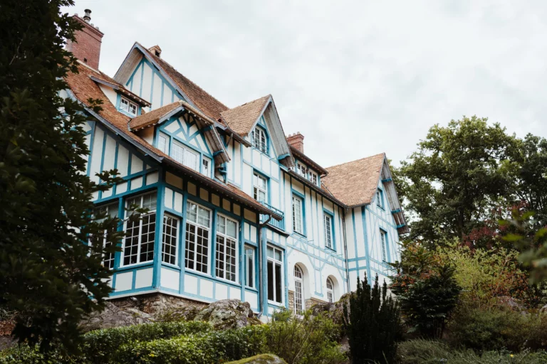 Mariage au manoir des Roches : un domaine de caractère à Chailly-en-Bière