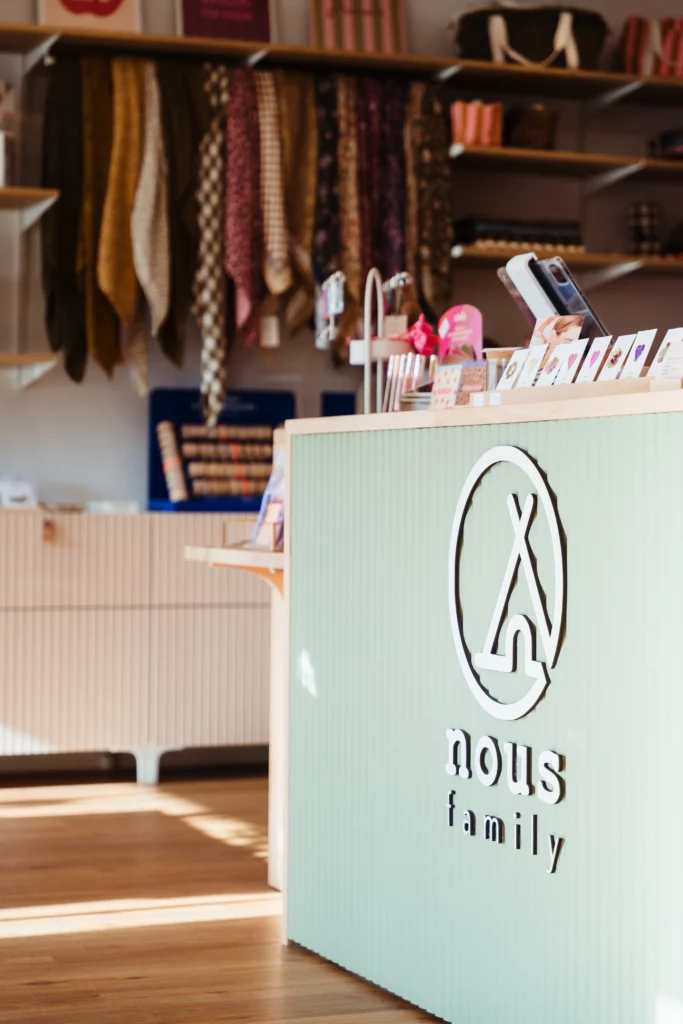 Photo de détail du concept store Nous Family à Couilly Pont Aux Dames