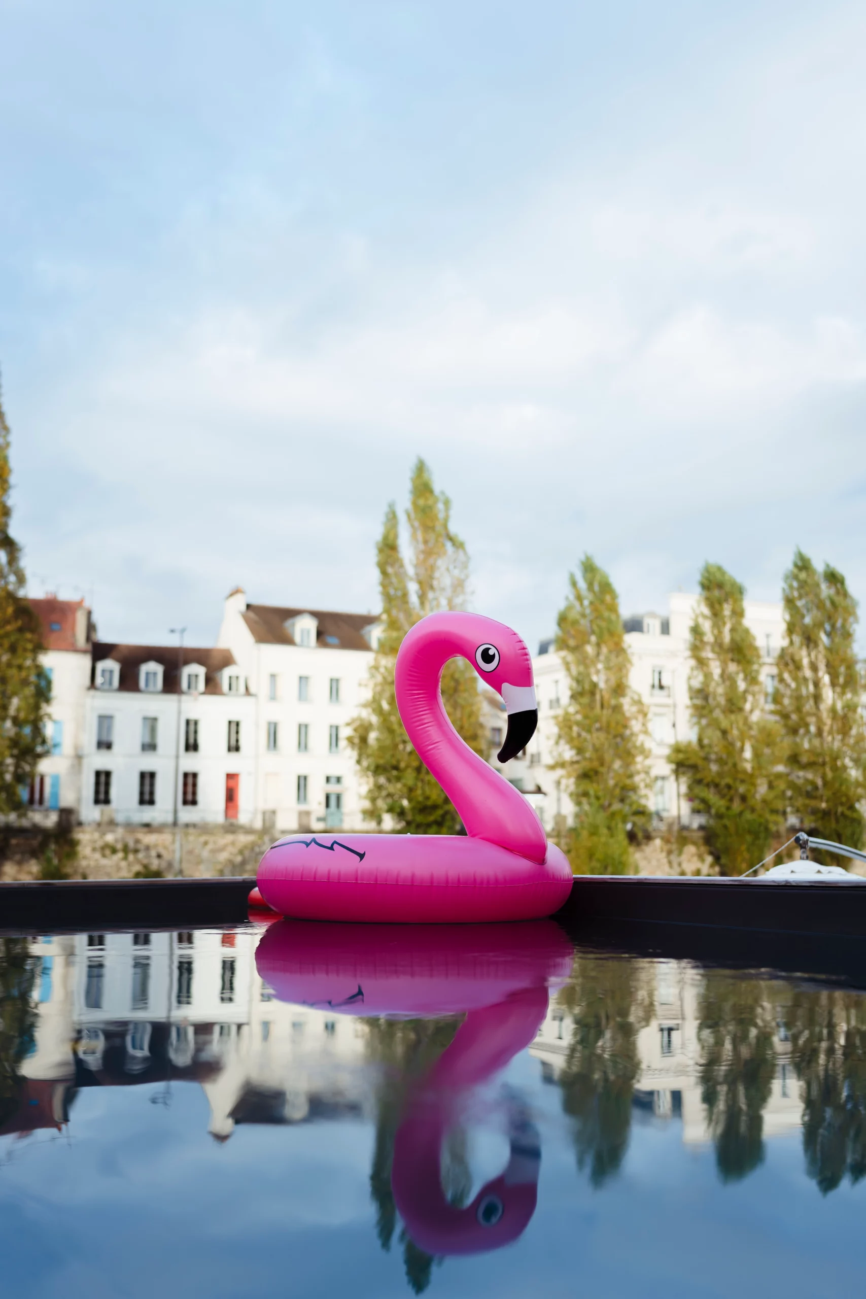 piscine chauffée à la Guinguette Geek de Melun pour un mariage original